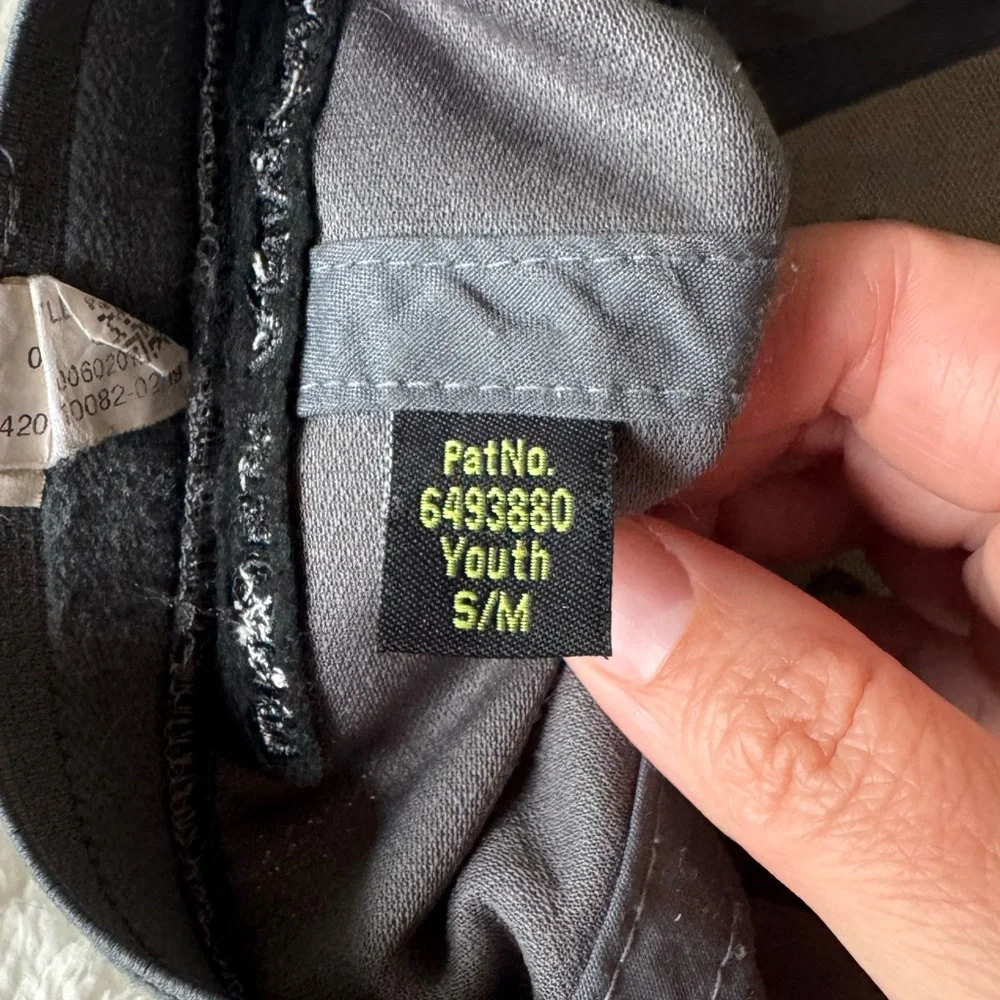Under Armour || Gray Baseball Cap Youth‎ Size S/M